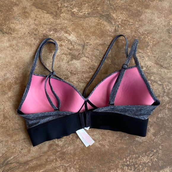VS Pink Sports Bra - Picture 3 of 4